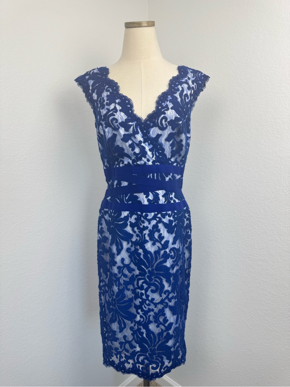 Tadashi Shoji Blue Lace Sheath Dress with V-Neck